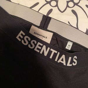 fog essentials biker shorts